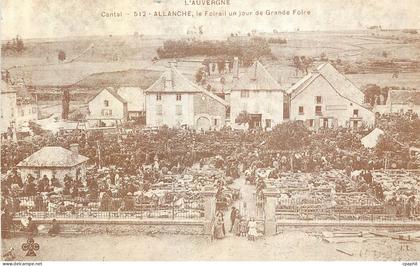 REPRO Allanche Cantal l'Auvergne le Foirail un Jour de Grande Foire