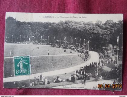 CPA - Argentan - Le Vélodrome du Champ de Foire