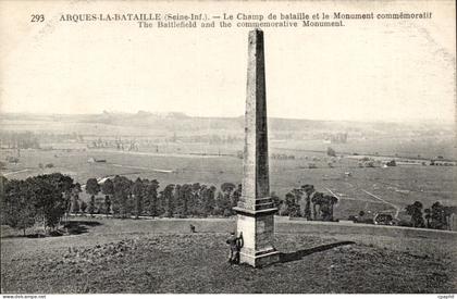 Arques la Bataille CPA Le champ de bataille et le monument commemoratif