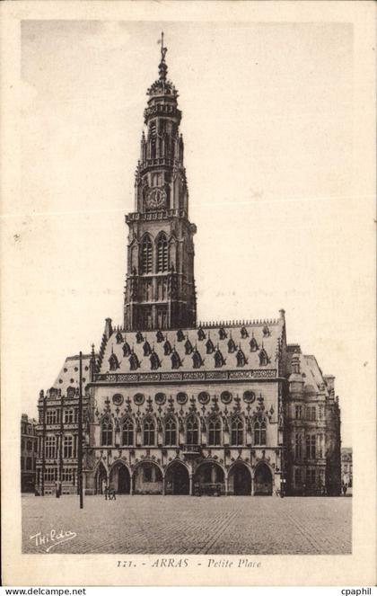 CPA Arras petite Place