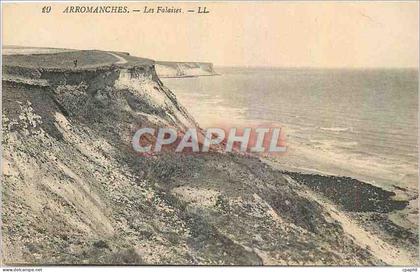 CPA Arromanches Les Falaises