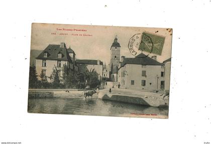 ARUDY PLACE DU CHATEAU