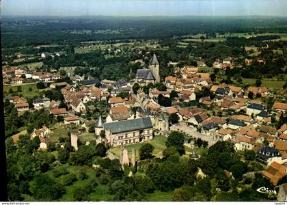 CPSM Assier Vue Generale Aerienne Avec Le Chateau