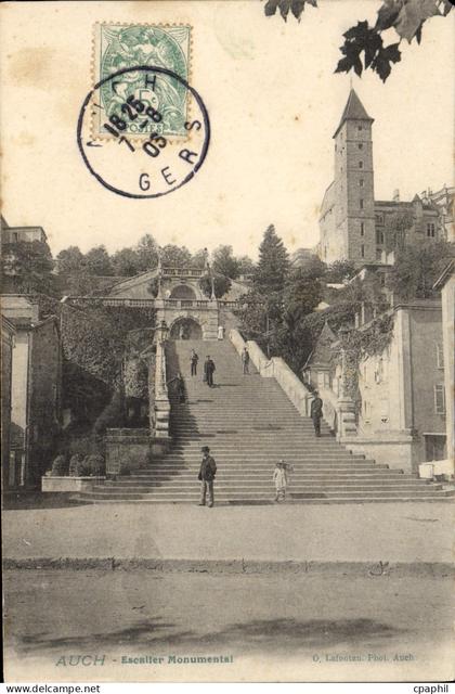 CPA Auch Escalier Monumental