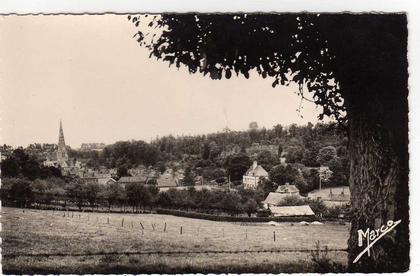 76 AUFFAY Vue générale, ed Marco, CPSM 9x14, 195?