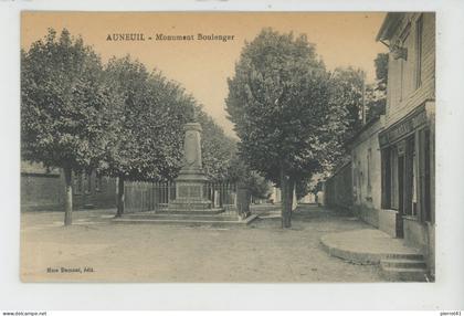 AUNEUIL - Monument Boulenger