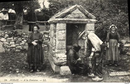 CPA Auray A La Fontaine