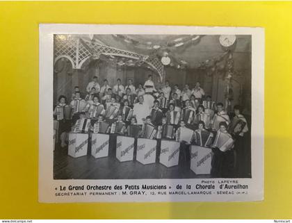 Aureilhan Séméac le grand orchestre des petits musiciens de la chorale accordéonistes etc.... dos blanc