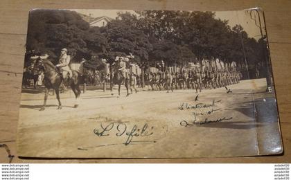 AURIOL ?? defilé militaire  .......... 6057