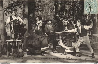 CPA La Bourree Auvergne folklore