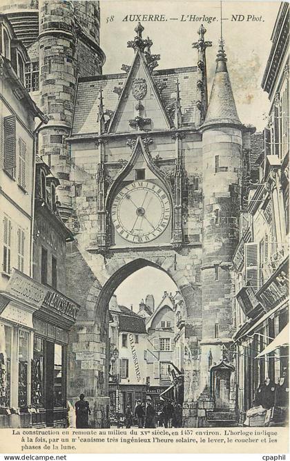 CPA Auxerre L'Horloge