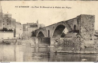 CPA Avignon Le Pont St Benezet et le Palais des Papes