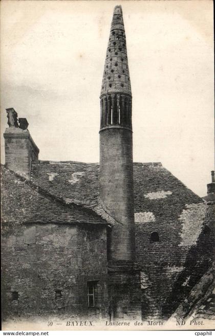 Bayeux CPA Lanterne des morts
