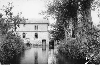 BAZOCHES SUR HOESNE     MOULIN DE MONDION