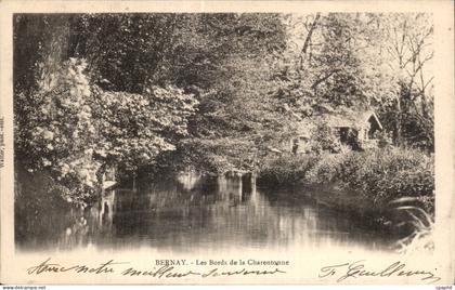 CPA Bernay Les Bords de la Charentonne