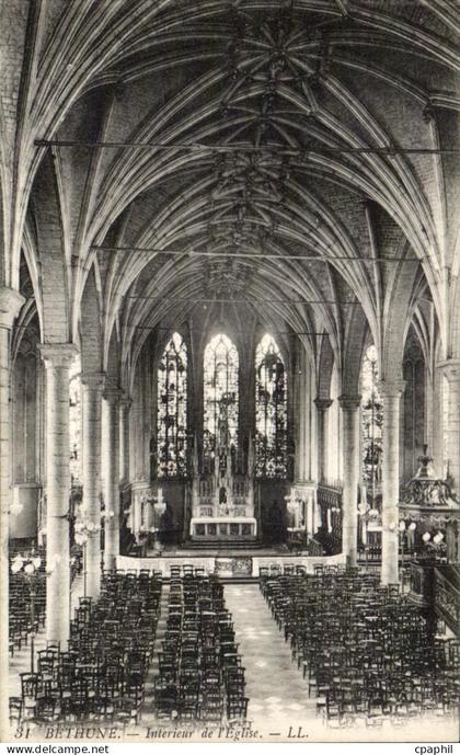 CPA Bethune Interieur de l'Eglise