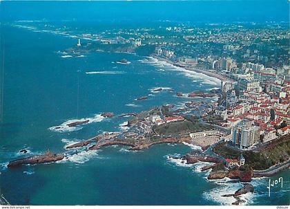 Carte Postale - 64 - Biarritz - Très belle vue aérienne de Biarritz - Flamme Postale de Biarritz - Etat pli visible - CP