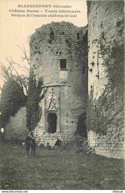 Carte Postale Ancienne - 33 - Blanquefort - Château Duras - Tours intérieures - Donjon de l'ancien château féodal - CPA