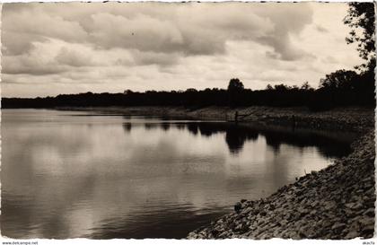 CPA Bleneau Etang de Grande Rue (1478285)