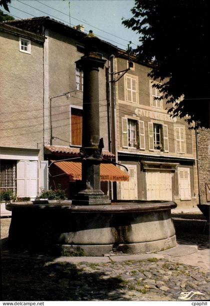CPSM Blesle Le Valla et sa Fontaine