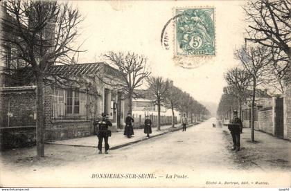 Bonnieres sur Seine CPA La Poste (postiers)