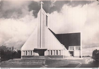 44 BOUAYE NOUVELLE EGLISE DE BOUAYE