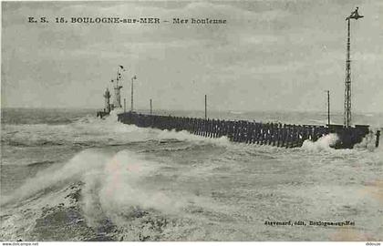62 - Boulogne sur Mer - Mer houleuse - CPA - Voir Scans Recto-Verso