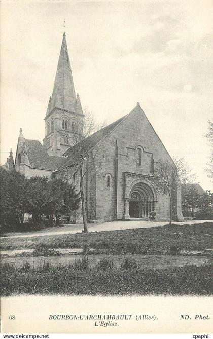 CPA Bourbon L'Archambault (Allier) L'Eglise
