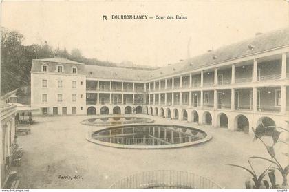CPA Bourbon Lancy Cour des Bains