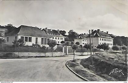 CPSM Bourganeuf La Gendarmerie