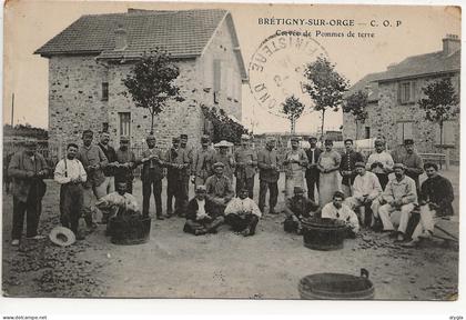 91 - BRETIGNY SUR ORGE - Corvée de pommes de terre - C.O.P. - CPA écrite