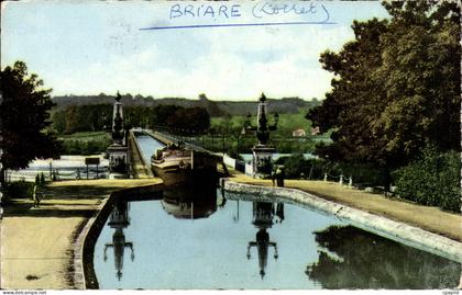 Briare CPA Le pont canal