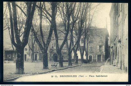 cpa du 83 Brignoles --  place Sadi Carnot   JU25-81