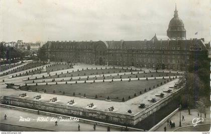 CPM Paris Hotel des Invalides