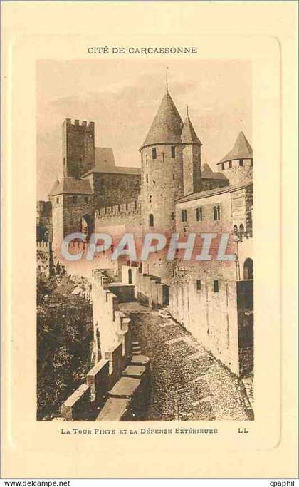 CPA Cite de Carcassonne La Tour Pinte et la Depense Exterieure