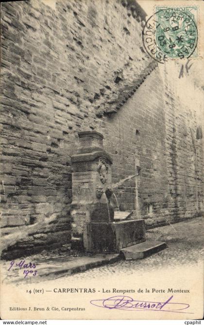 CPA Carpentras Les Remparts De La Porte Monteux