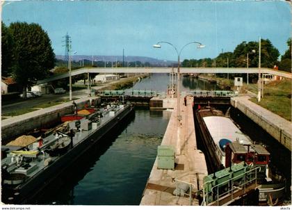 CPM Carrieres sous Poissy L'Ecluse FRANCE (1452832)