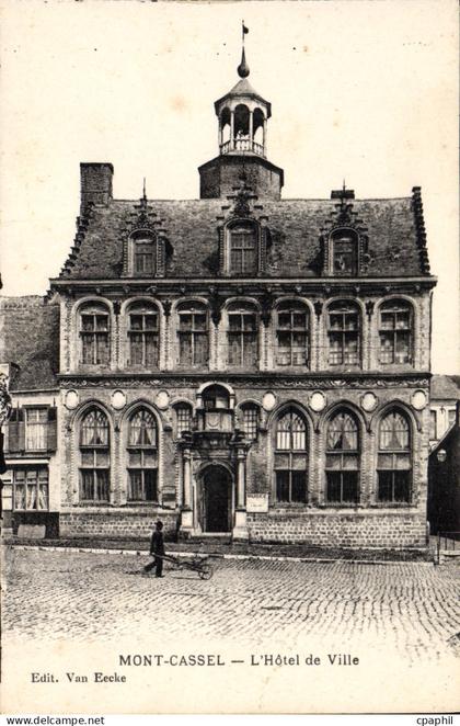 CPA Mont Cassel L'Hotel de Ville