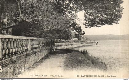 Caudebec en CAux CPA La digue