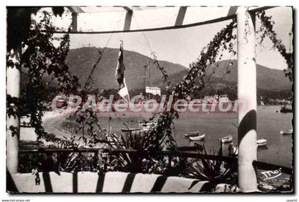 CPA Cavalaire sur Mer Echappee sur la Plage