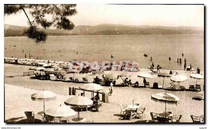 CPM Cavalaire sur mer La plage