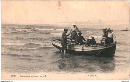 CPA-Carte Postale France Cayeux -sur-Mer  Promenade en mer VM56115ok