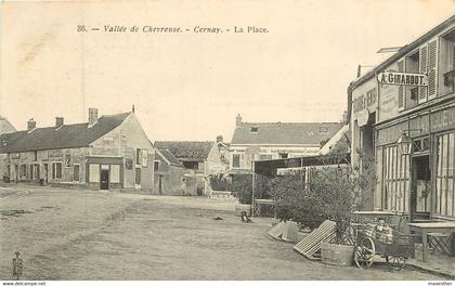 CERNAY LA VILLE la place