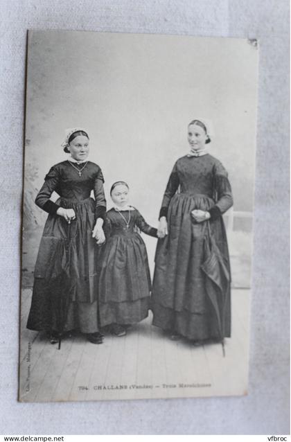 Challans, trois Maraichines, Vendée 85