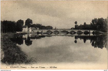 CPA Champs Pont sur l'Yonne (1478248)