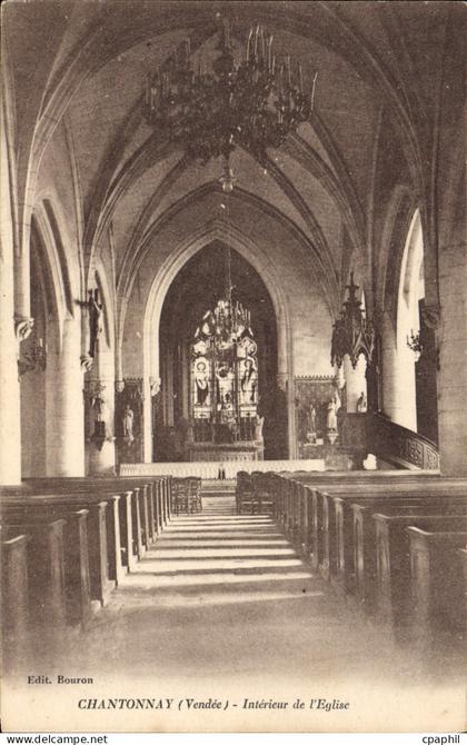 CPA Chantonnay Vendee Interieur de l'Eglise
