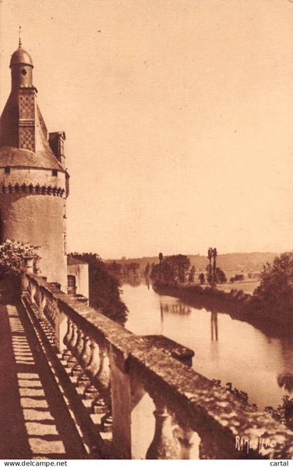 CPA - 86 - Château de TOUFFOU BONNES - La tout St-Jean