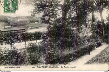 CPA Chateau Gontier La Jardin Anglais