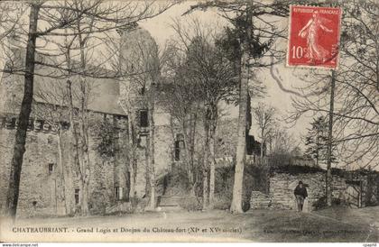 Chateaubriant CPA Grand logis et donjon du chateau fort