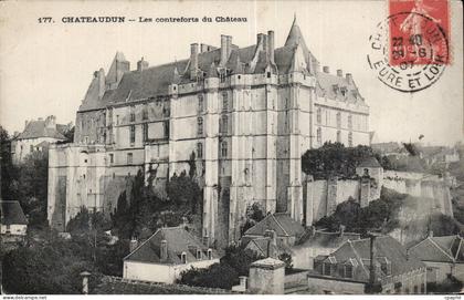 CPA Chateaudun Les contreforts du chateau